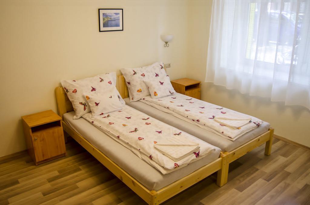 Csongradi Vendegvaro Apartmanok, Szarka Haz Eksteriør bilde